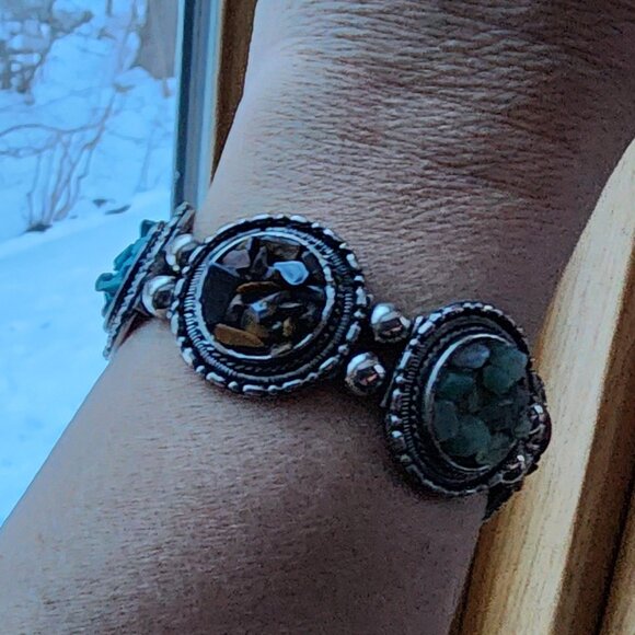 Vintage Mixed Stone Chips Stretch Silver Tone Bracelet - Picture 4 of 16